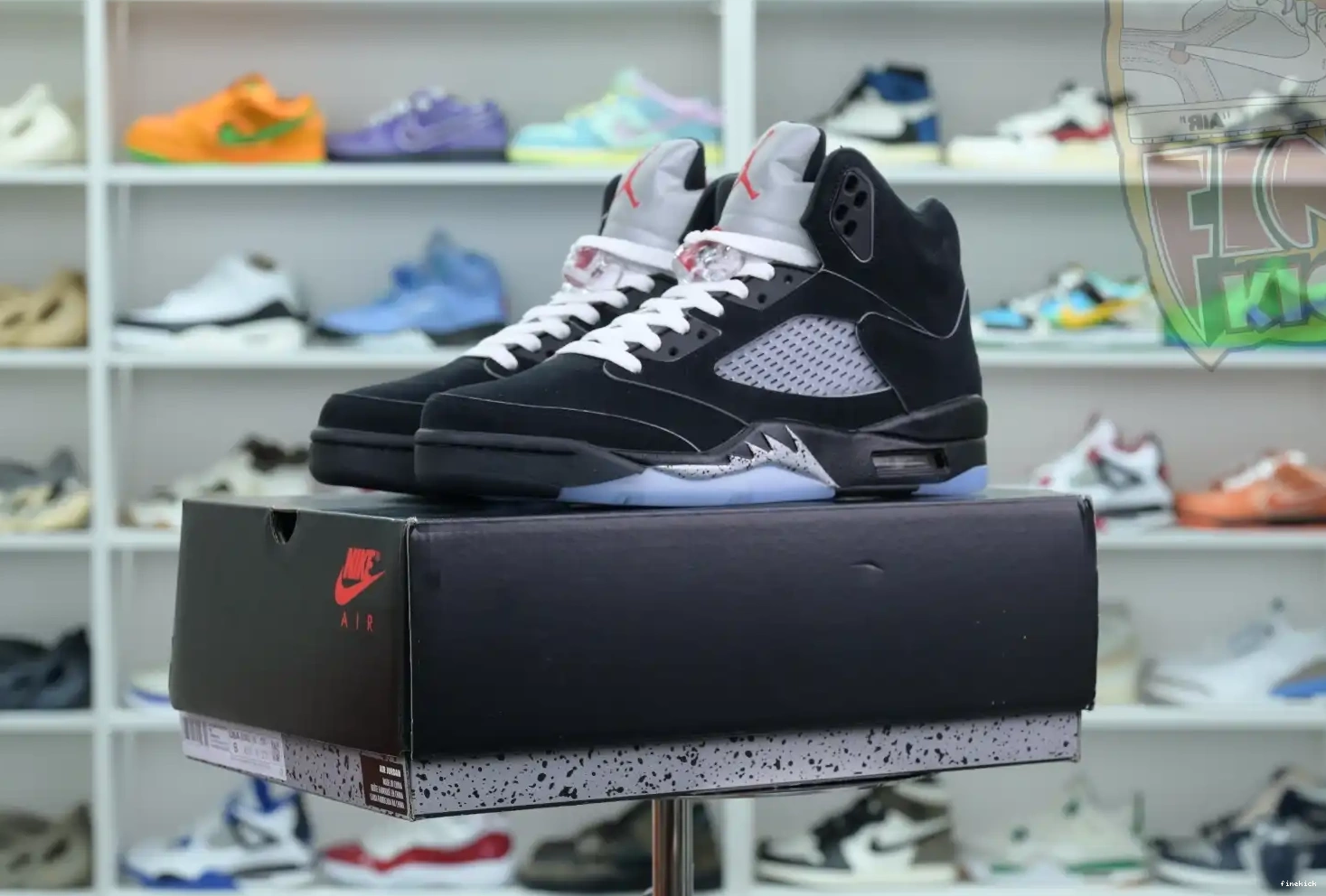 METALLIC Jordan 5“BLACK REIMAGINED” Air Jordan 0331